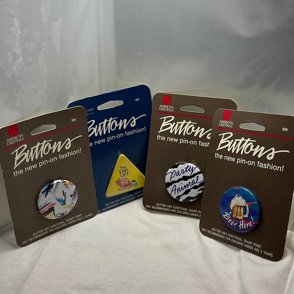 1980’s Button/Badges Pins 4 different new packaging 80’s vintage